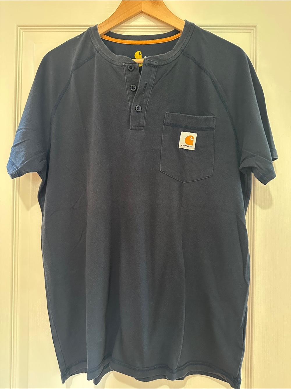 Vintage Carhartt Men’s Navy Short Sleeve Henley Pocket Shirt